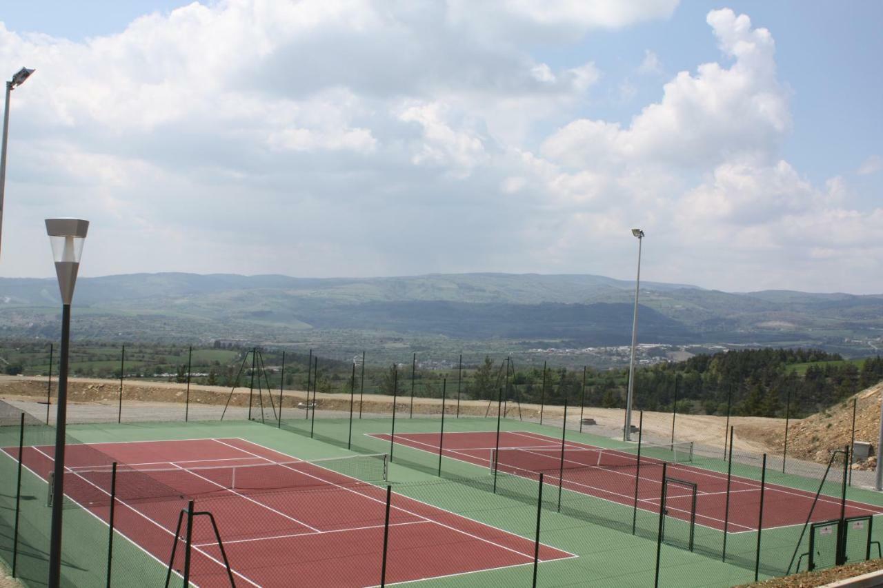 Les Hauts Du Gevaudan Hotel Montrodat Kültér fotó